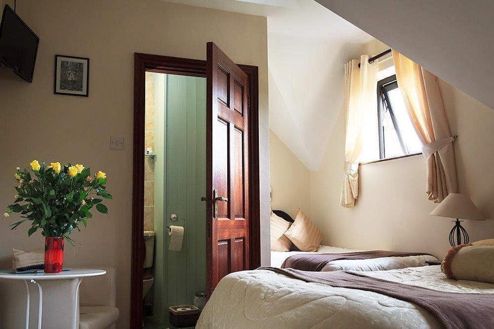Woodview Lodge B&B Breaffy ห้อง รูปภาพ